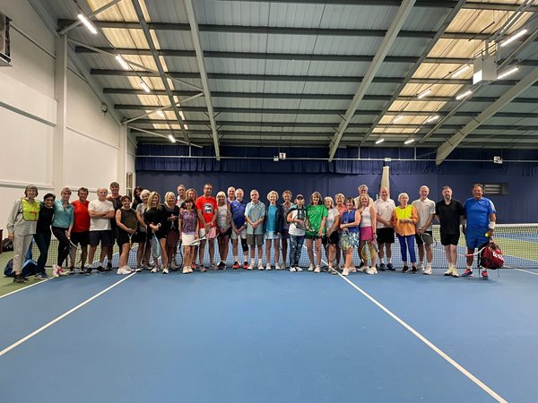 Tennis tournament raises over £1,000